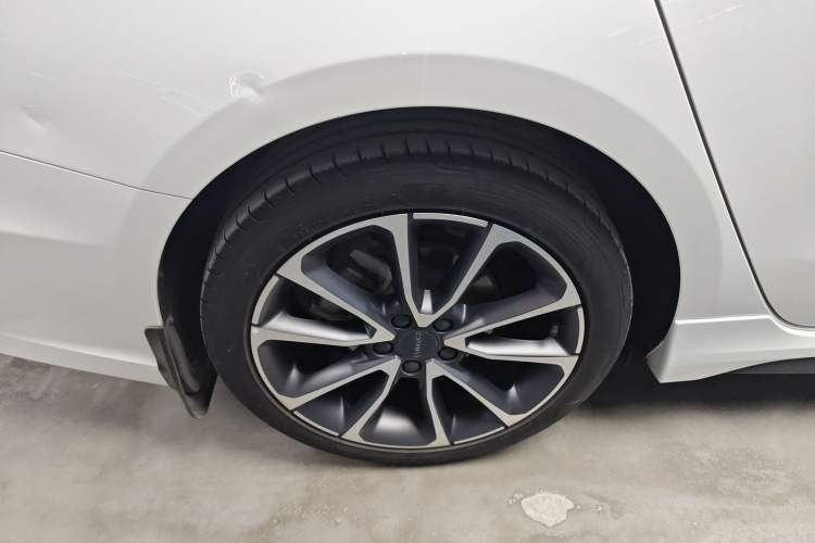Used Lynk & Co 03 2018 1.5TD DCT Sport Edition China V Standard Right Rear Wheel Hub
