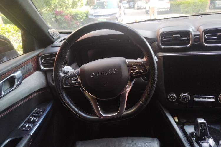 Used Lynk & Co 03 2018 1.5TD DCT JingPro Edition China V Standard Steering Wheel