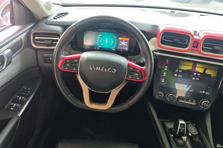 Used Lynk & Co 03 2018 1.5TD DCT Version China V Standard Steering Wheel