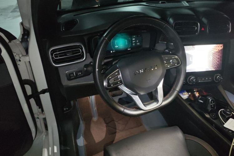 Used Lynk & Co 03 2018 1.5TD DCT JingPro Edition China V Standard Steering Wheel