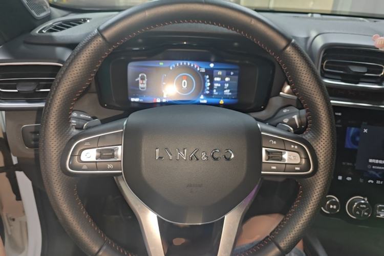 Used Lynk & Co 03 2018 1.5TD DCT JingPro Edition China V Standard Steering Wheel