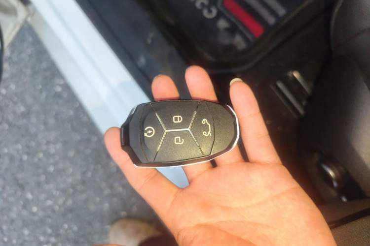 Used Lynk & Co 03 2018 1.5TD DCT JingPro Edition China V Standard Vehicle Key
