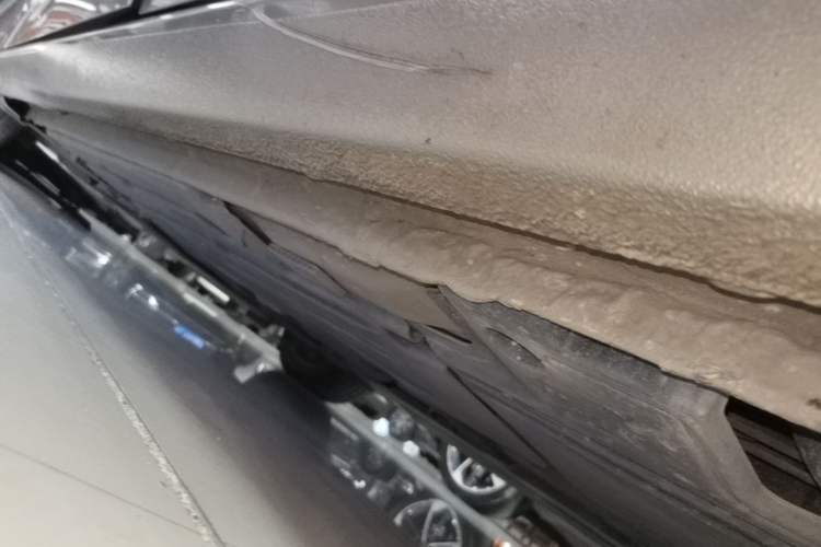 Used Lynk & Co 03 2018 1.5TD DCT Version China V Standard Left Side Sill
