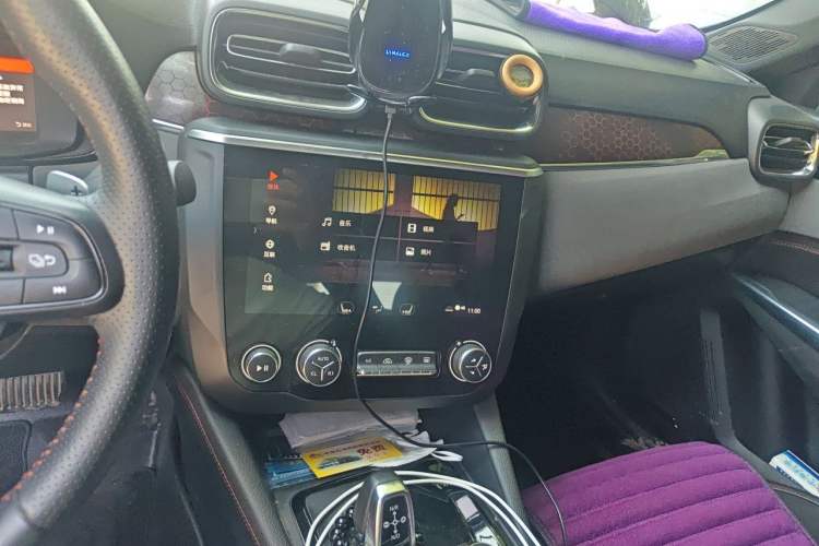 Used Lynk & Co 03 2019 1.5TD DCT Sport Edition China VI Standard Audio And AC Panel