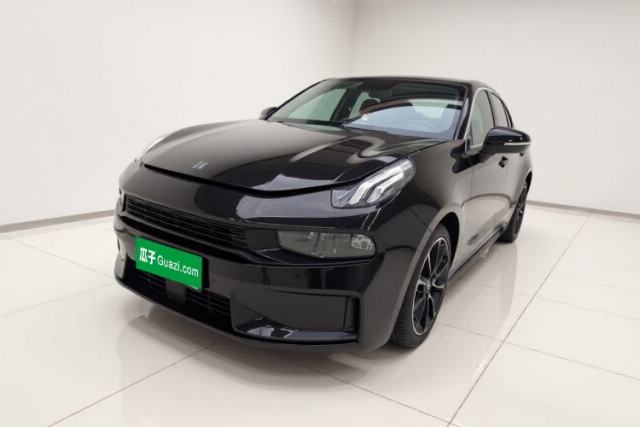 Lynk & Co 03 2019 2.0TD Automatic Jing Pro Edition с пробегом