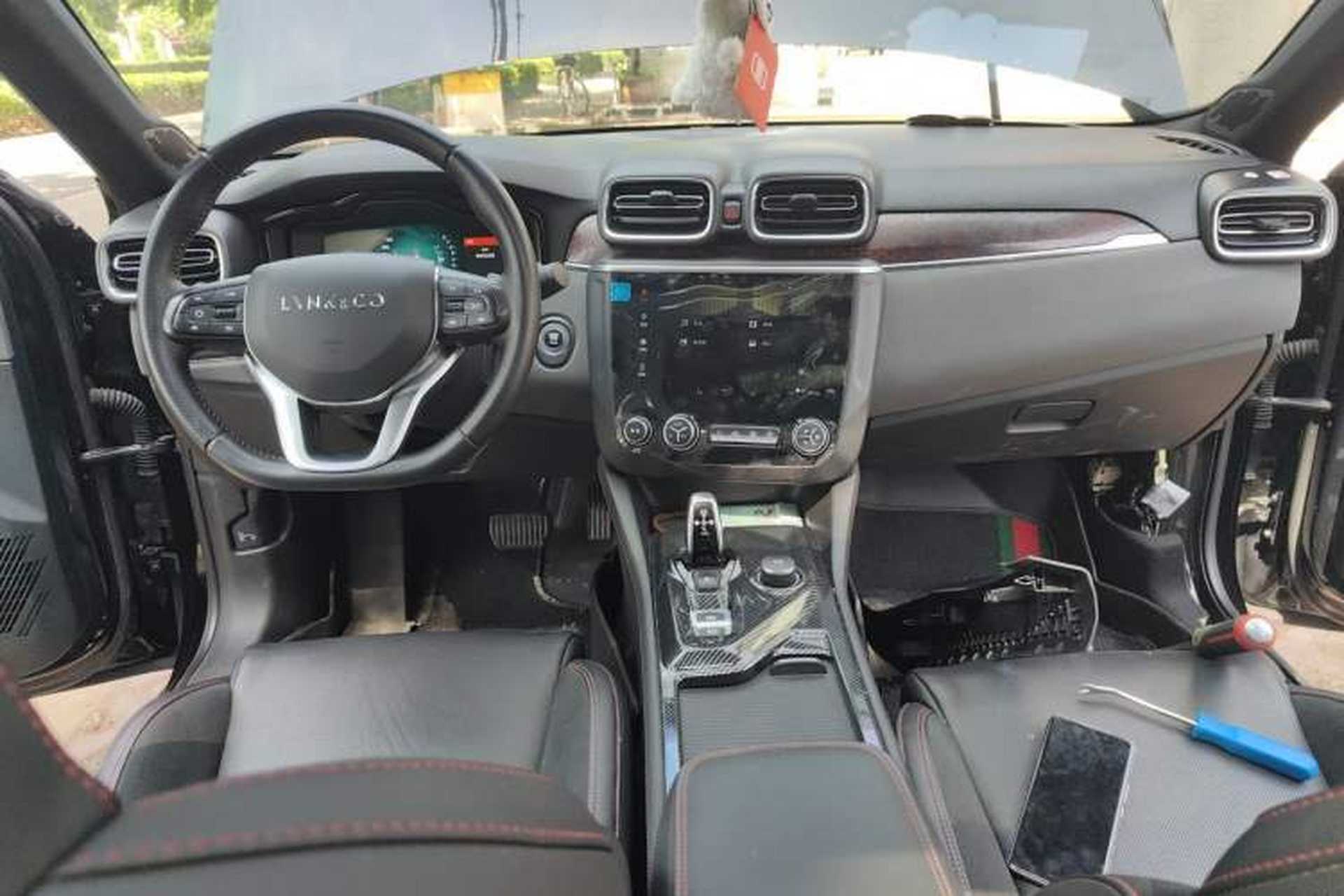 Used Lynk & Co 03 2019 1.5TD DCT Sport Edition China VI Standard Center Console