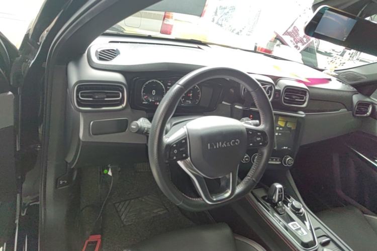 Used Lynk & Co 03 2019 1.5TD DCT Sport Edition China VI Standard Center Console