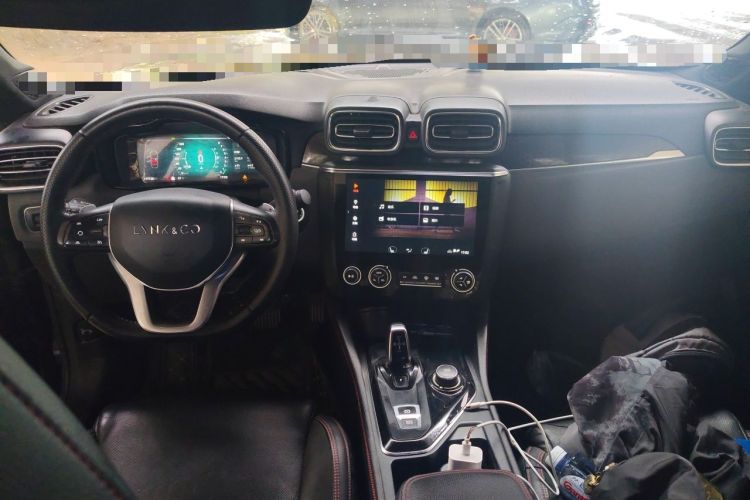 Used Lynk & Co 03 2019 1.5TD DCT Sport Edition China VI Standard Center Console