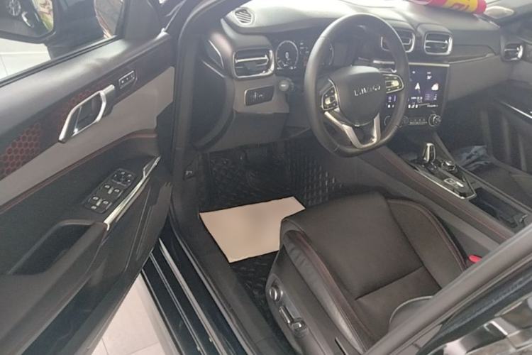 Used Lynk & Co 03 2019 2.0TD Automatic Jing Pro Edition Driver Seat