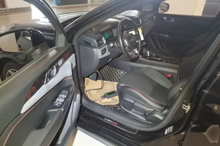 Used Lynk & Co 03 2019 1.5TD DCT Sport Edition China VI Standard Driver Seat