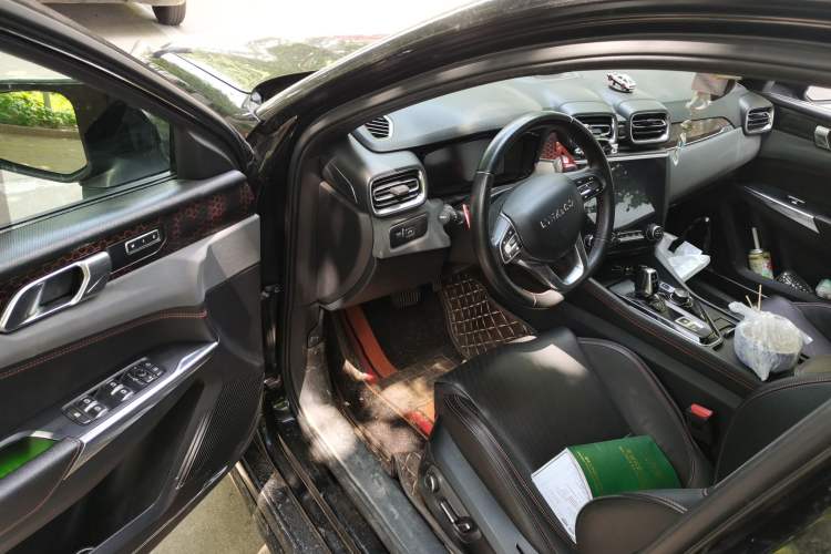 Used Lynk & Co 03 2019 2.0TD Automatic Jing Pro Edition Driver Seat