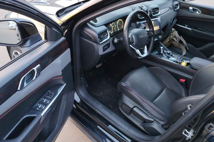 Used Lynk & Co 03 2019 1.5TD DCT Sport Edition China VI Standard Driver Seat