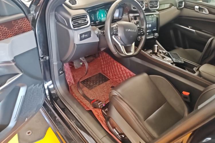 Used Lynk & Co 03 2019 2.0TD Automatic Trend Edition Driver Seat