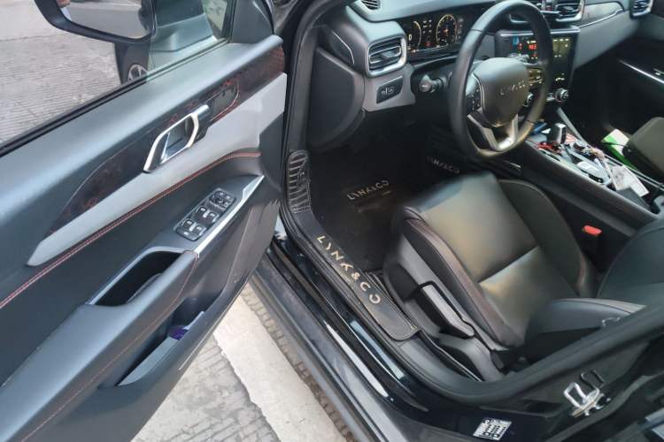 Used Lynk & Co 03 2019 1.5TD DCT Sport Edition China VI Standard Driver Seat