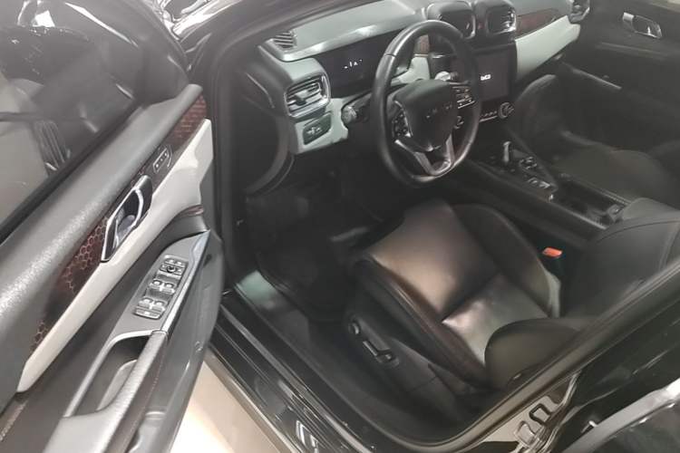 Used Lynk & Co 03 2019 2.0TD Automatic Jing Pro Edition Driver Seat