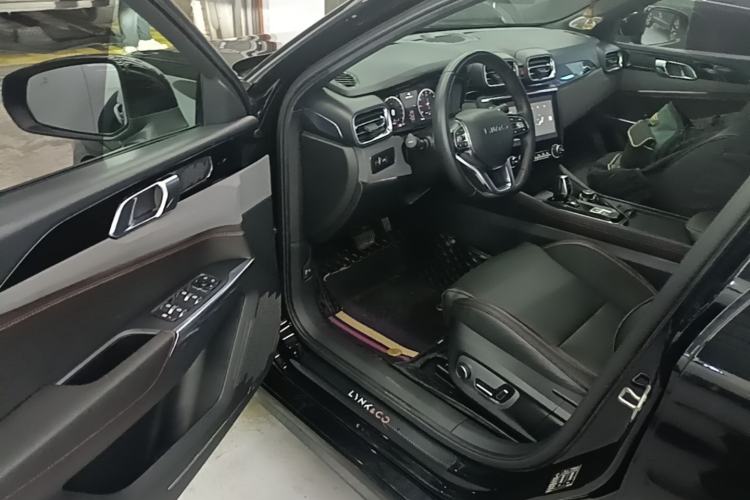 Used Lynk & Co 03 2019 1.5TD DCT JingPro Edition China VI Standard Driver Seat