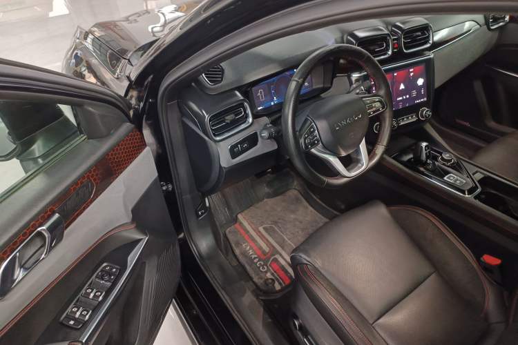 Used Lynk & Co 03 2019 1.5TD DCT JingPro Edition China VI Standard Driver Seat