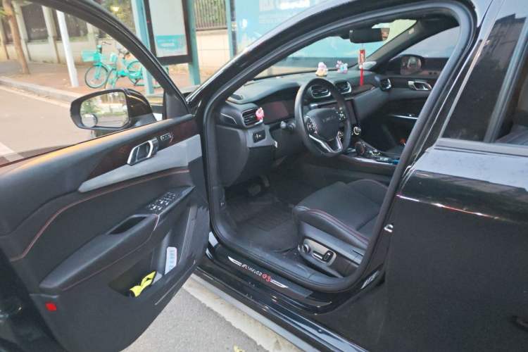 Used Lynk & Co 03 2019 2.0TD Automatic Jing Pro Edition Driver Seat