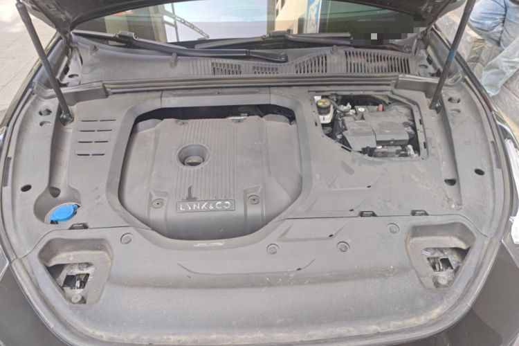 Used Lynk & Co 03 2019 2.0TD Automatic Trend Edition Engine Bay