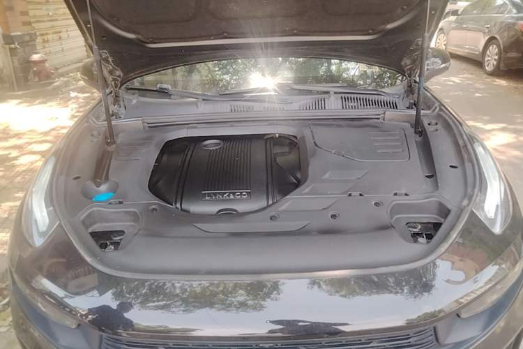 Used Lynk & Co 03 2019 1.5TD DCT JingPro Edition China VI Standard Engine Bay