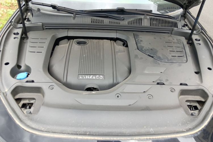 Used Lynk & Co 03 2019 1.5TD DCT JingPro Edition China VI Standard Engine Bay