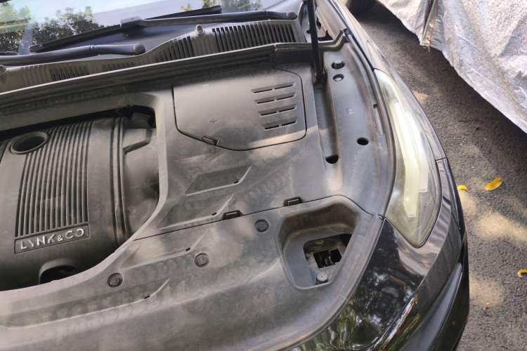 Used Lynk & Co 03 2019 1.5TD DCT Sport Edition China VI Standard Engine Bay Left