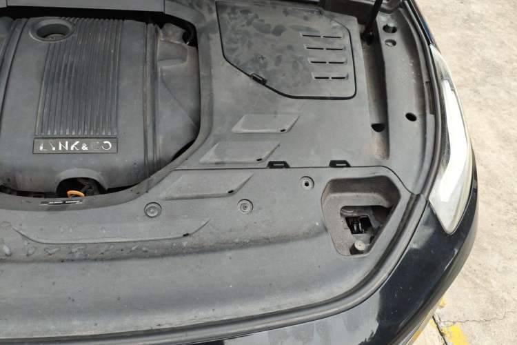 Used Lynk & Co 03 2019 1.5TD DCT JingPro Edition China VI Standard Engine Bay Left