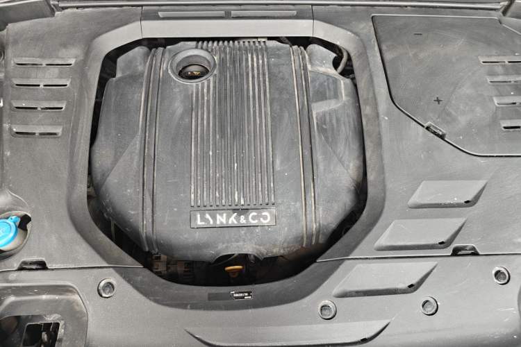 Used Lynk & Co 03 2019 1.5TD DCT Sport Edition China VI Standard Engine Bay