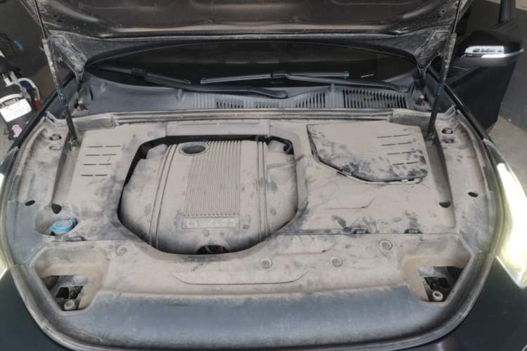 Used Lynk & Co 03 2019 1.5TD DCT JingPro Edition China VI Standard Engine Bay