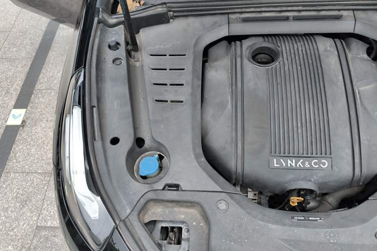 Used Lynk & Co 03 2019 1.5TD DCT Sport Edition China VI Standard Engine Bay Right