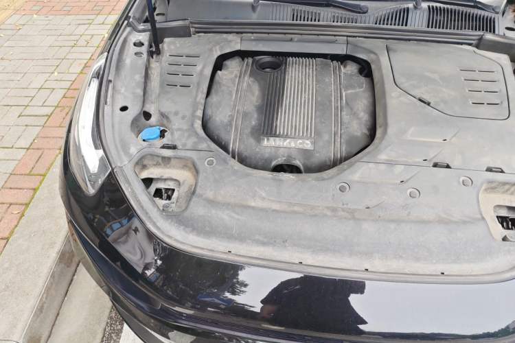 Used Lynk & Co 03 2019 1.5TD DCT JingPro Edition China VI Standard Engine Bay Right