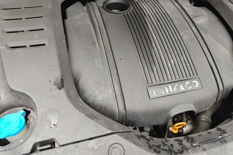 Used Lynk & Co 03 2019 1.5TD DCT JingPro Edition China VI Standard Engine Bay Right