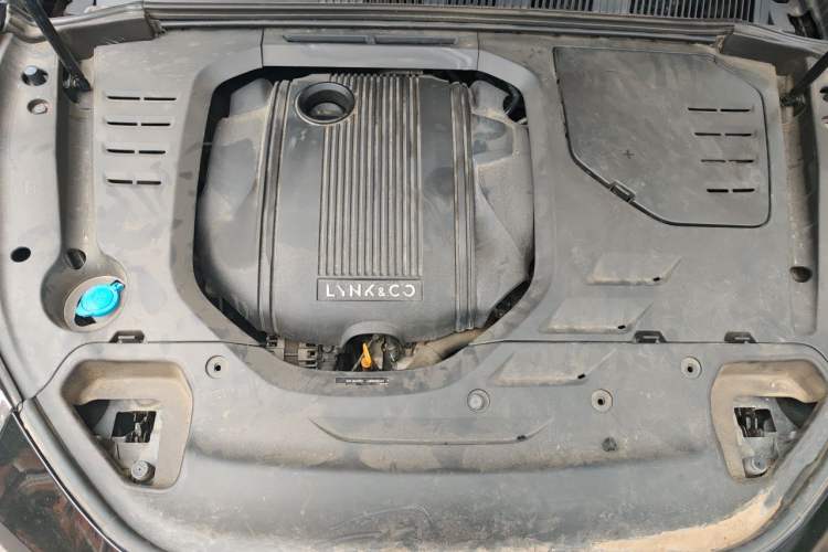 Used Lynk & Co 03 2019 1.5TD DCT JingPro Edition China VI Standard Engine Bay