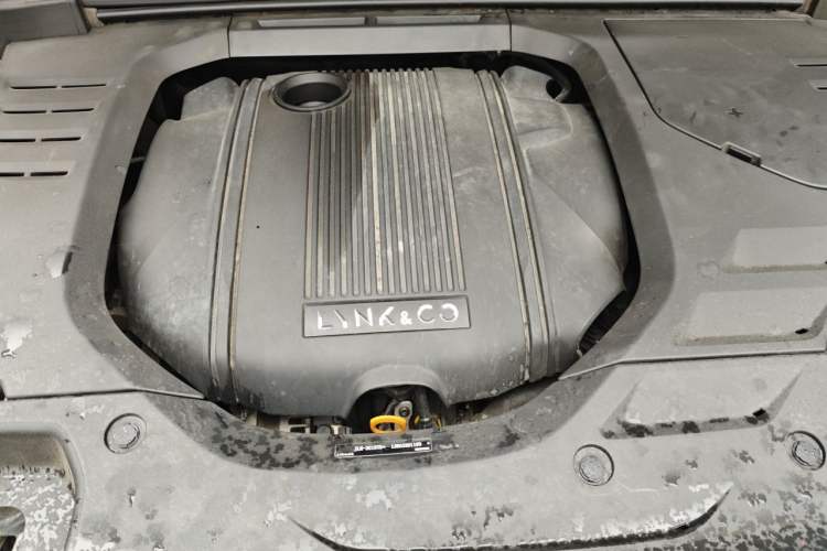 Used Lynk & Co 03 2019 1.5TD DCT JingPro Edition China VI Standard Engine Bay