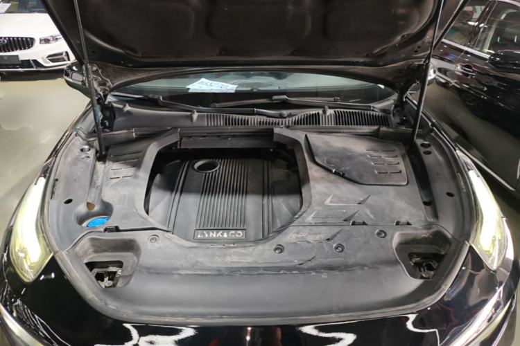 Used Lynk & Co 03 2019 1.5TD DCT JingPro Edition China VI Standard Engine Bay