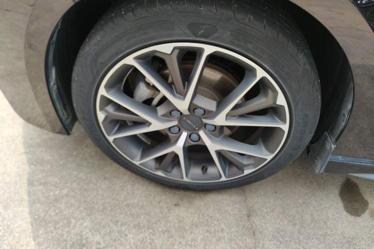 Used Lynk & Co 03 2019 1.5TD DCT JingPro Edition China VI Standard Exterior 4