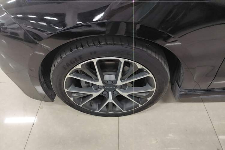 Used Lynk & Co 03 2019 1.5TD DCT JingPro Edition China VI Standard Exterior 4