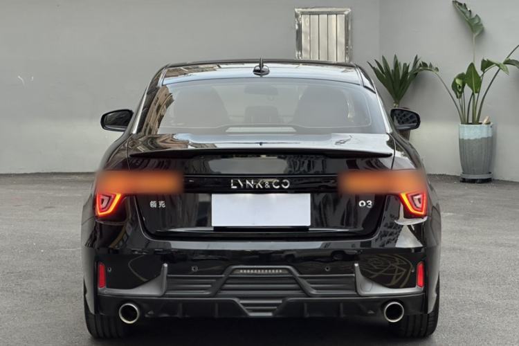 Used Lynk & Co 03 2019 2.0TD Automatic Trend Edition Exterior 5