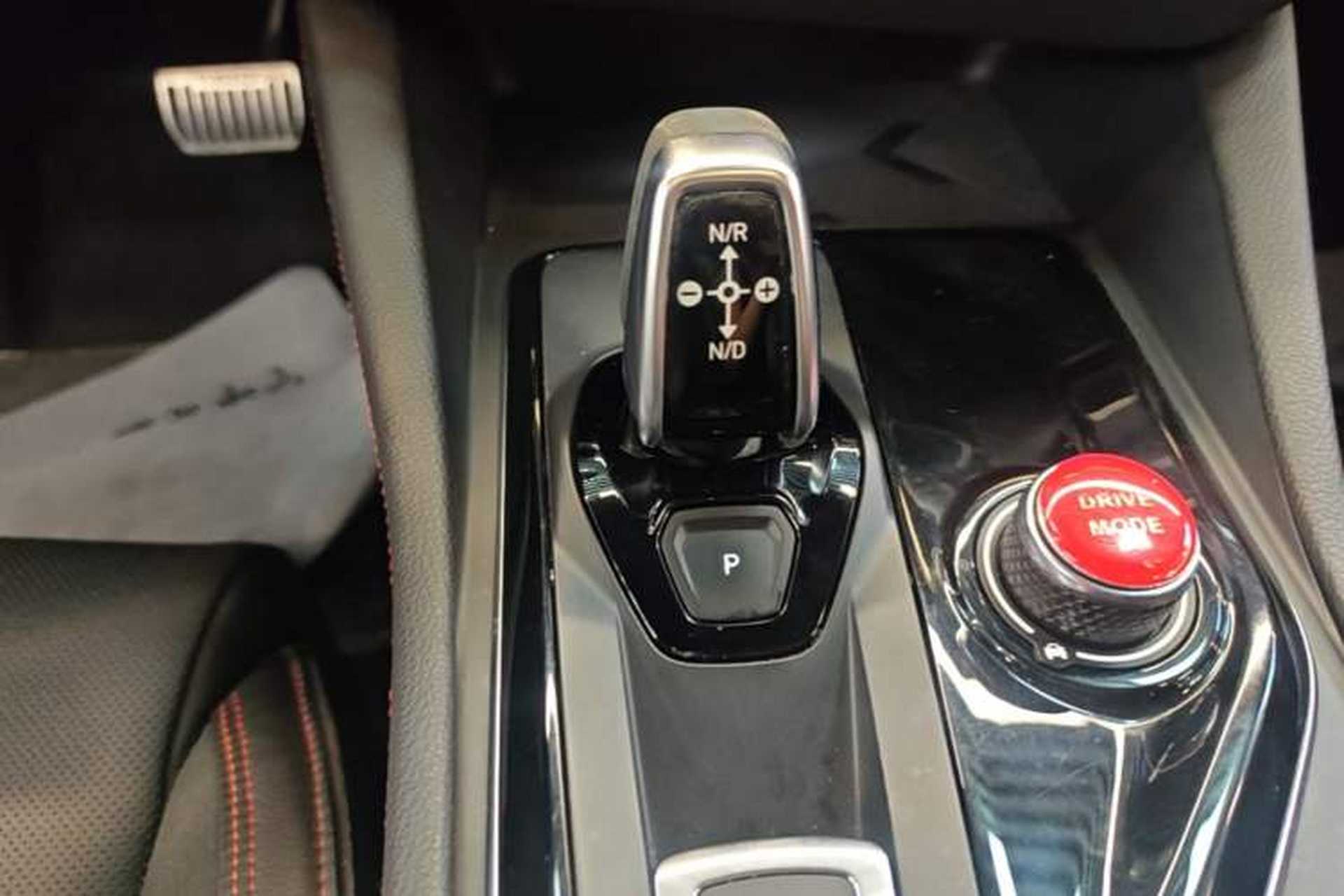 Used Lynk & Co 03 2019 2.0TD Automatic Jing Pro Edition Gear Lever
