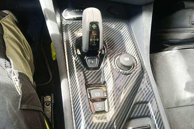 Used Lynk & Co 03 2019 03+ 2.0TD Automatic Wind-Chasing Edition Gear Lever