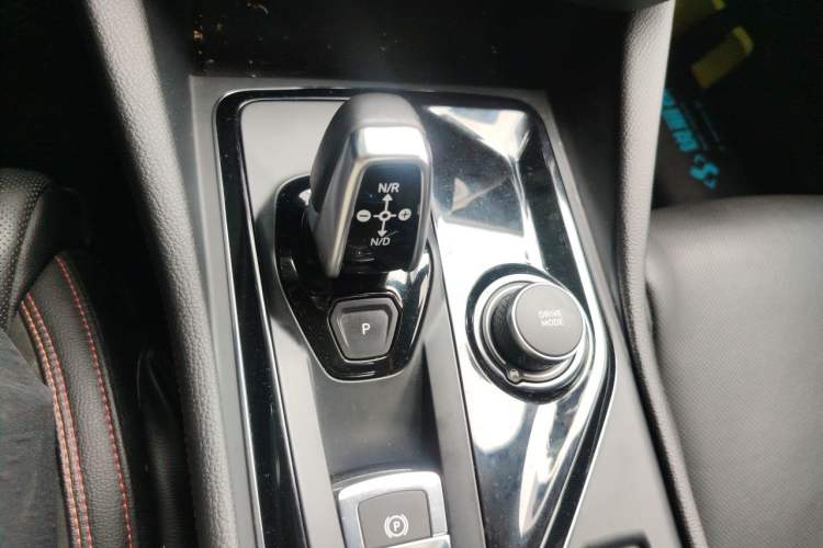 Used Lynk & Co 03 2019 1.5TD DCT Sport Edition China VI Standard Gear Lever