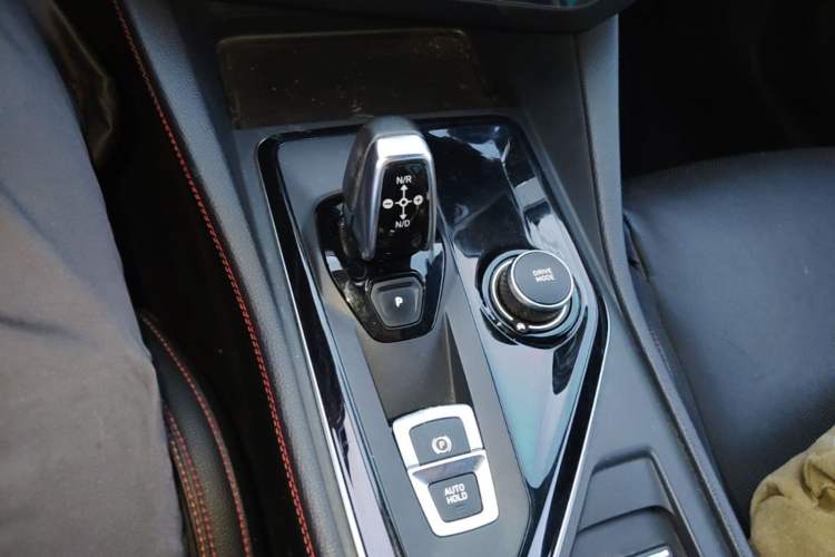 Used Lynk & Co 03 2019 1.5TD DCT Sport Edition China VI Standard Gear Lever