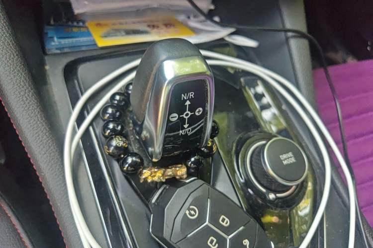 Used Lynk & Co 03 2019 1.5TD DCT Sport Edition China VI Standard Gear Lever