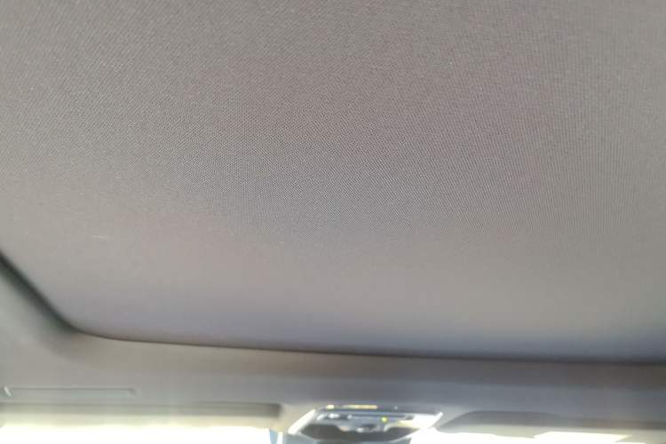 Used Lynk & Co 03 2019 1.5TD DCT JingPro Edition China VI Standard Headliner