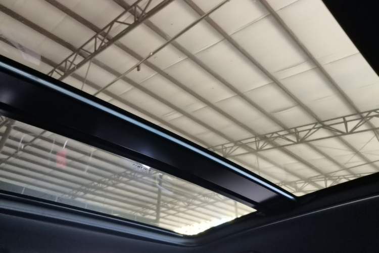 Used Lynk & Co 03 2019 1.5TD DCT JingPro Edition China VI Standard Headliner