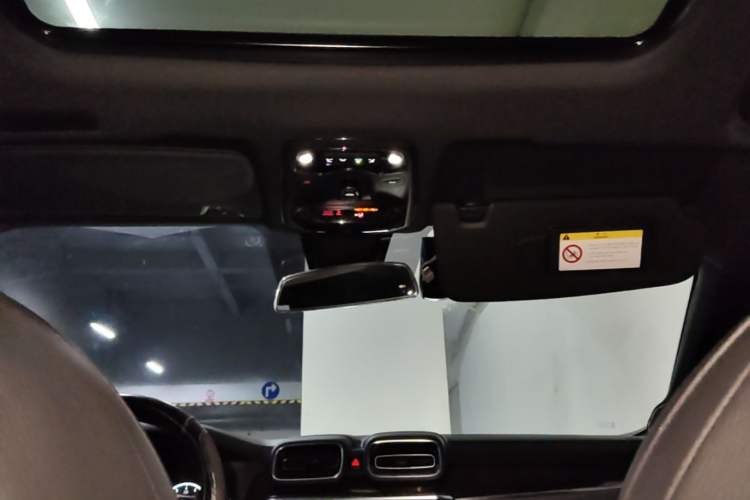 Used Lynk & Co 03 2019 1.5TD DCT Sport Edition China VI Standard Headliner
