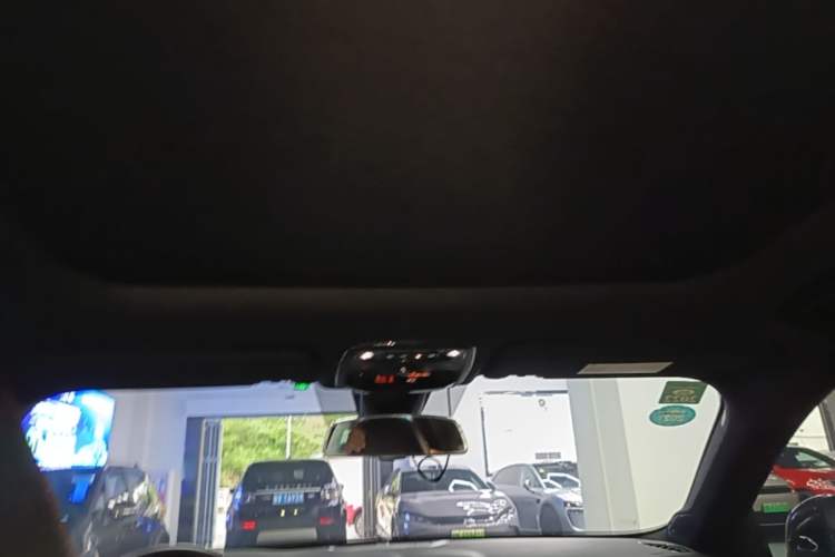 Used Lynk & Co 03 2019 2.0TD Automatic Trend Edition Headliner