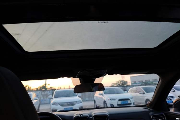 Used Lynk & Co 03 2019 1.5TD DCT Sport Edition China VI Standard Headliner