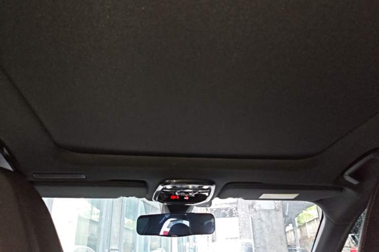 Used Lynk & Co 03 2019 1.5TD DCT Sport Edition China VI Standard Headliner