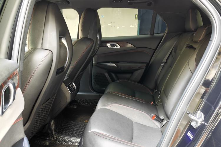 Used Lynk & Co 03 2019 2.0TD Automatic Jing Pro Edition Interior 3